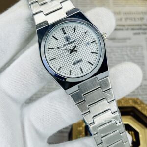 Elegant Stainless Steel Analog Wrist Watch with Date Display