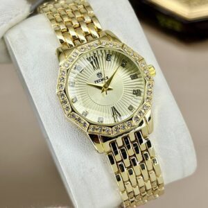New Women's Elegant Bracelet Watch with Crystal-Studded Bezel