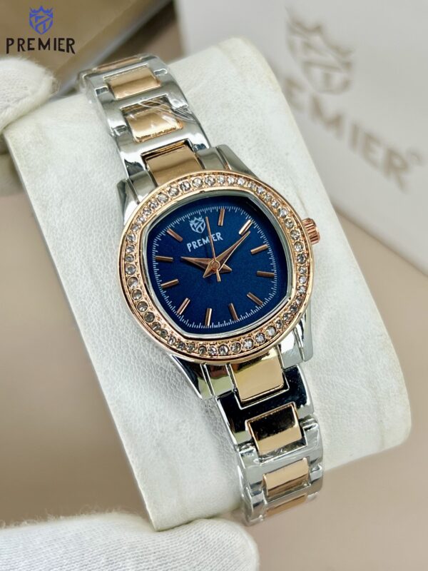 New Ladies Luxury Analog Watch with Crystal Bezel Design