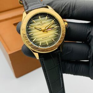 Luxury Day And Date Quartz Wrist Watch for Men with Leather Strap