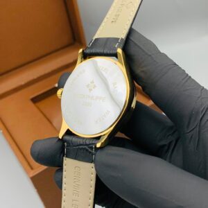 Luxury Day And Date Quartz Wrist Watch for Men with Leather Strap