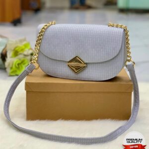 Textured Crossbody Shoulder Bag with Gold Chain and Geometric Clasp
