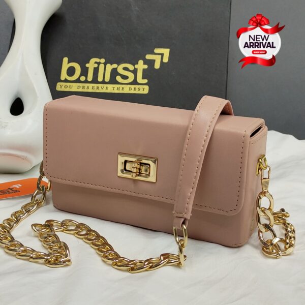 Trendy Shoulder Bag with Modern Chain Design