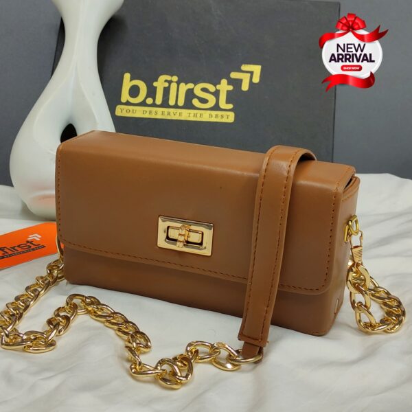 Trendy Shoulder Bag with Modern Chain Design