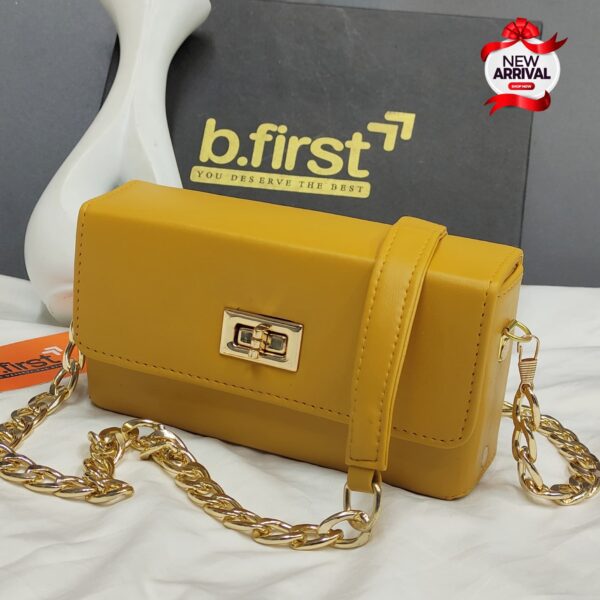 Trendy Shoulder Bag with Modern Chain Design