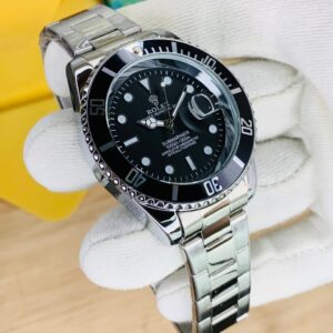 Rolex Submariner Inspired Luxury Timepiece with Rotating Bezel
