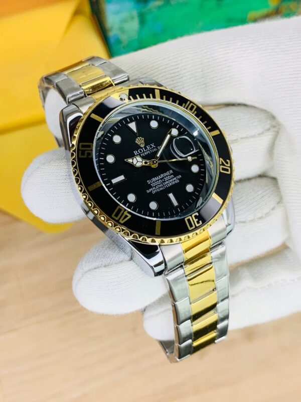 Rolex Submariner Inspired Luxury Timepiece with Rotating Bezel