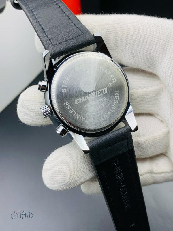Elegant Chronograph Wristwatch with Textured Dial and Leather Strap