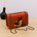 Elegant Artistic Shoulder Bag – Stylish Chain Strap with Modern Printed Design - Image 2