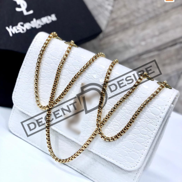 Luxury Croc-Textured Shoulder Bag for Women with Gold Chain