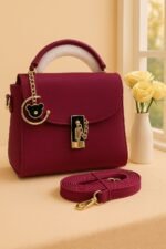 Luxury Women Handbag With Gold Chain Design - Image 6