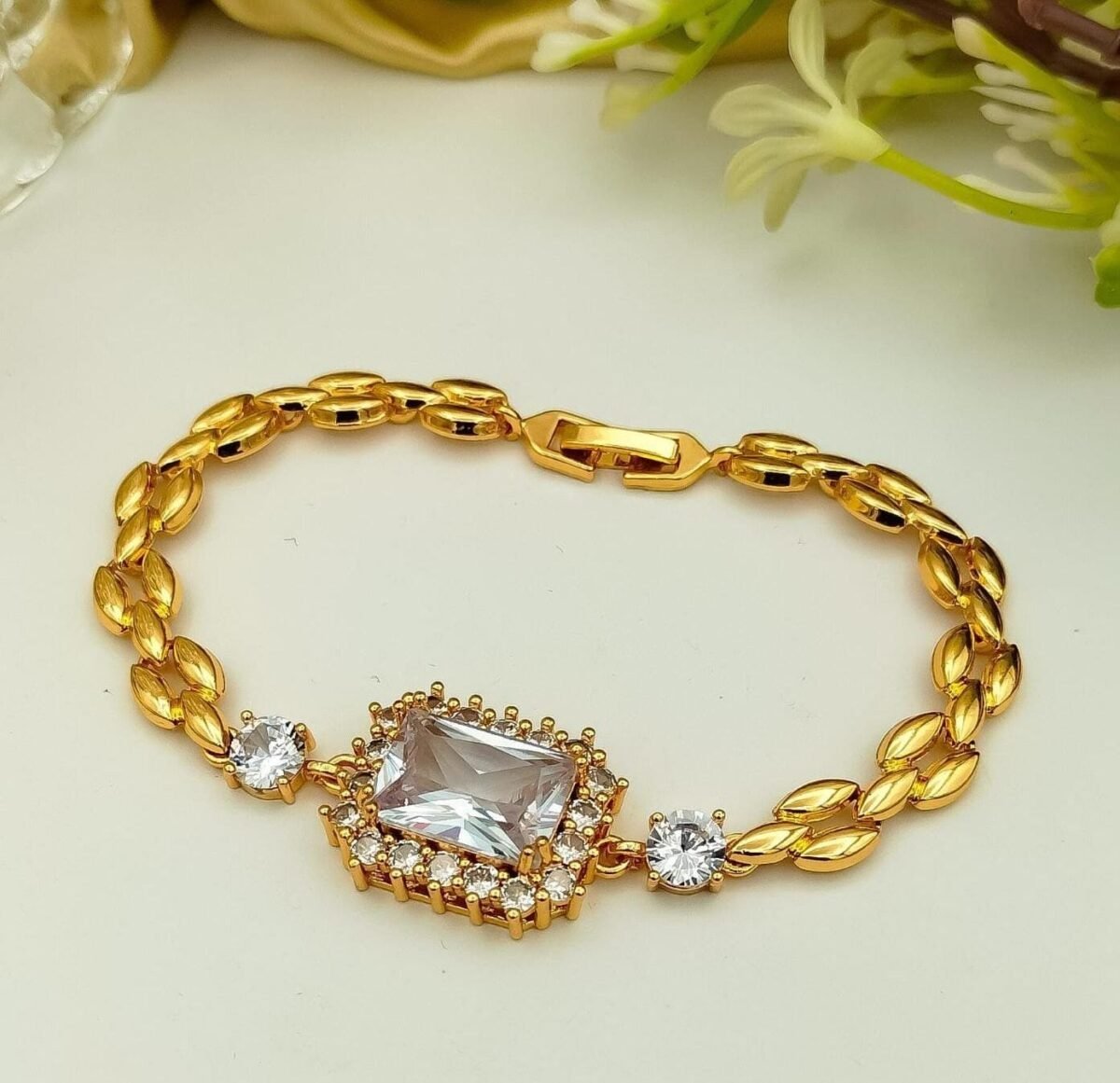 Luxe Emerald Cut Crystal Bracelet With Polished Chain - Image 7