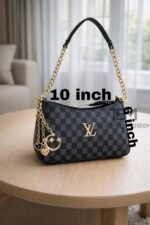 Premium Checkered Shoulder Bag With Gold Link Chain