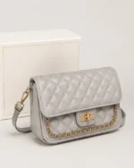 Quilted Chain Shoulder Bag - Image 5